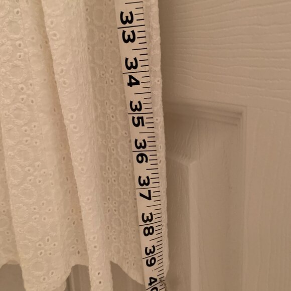 WHITE EYELET SUMMER DRESS, V-NECK, BY R & K ORIGINALS, NEW WITHOUT TAGS - Picture 4 of 12